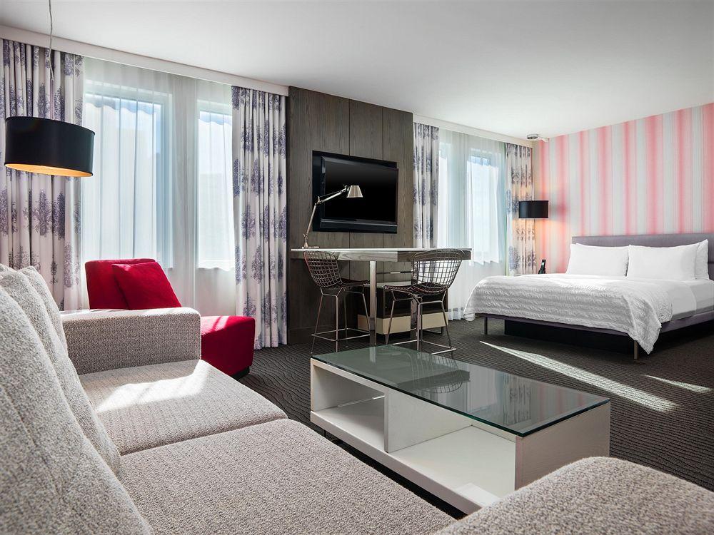 Le Meridien By The Galleria Dallas