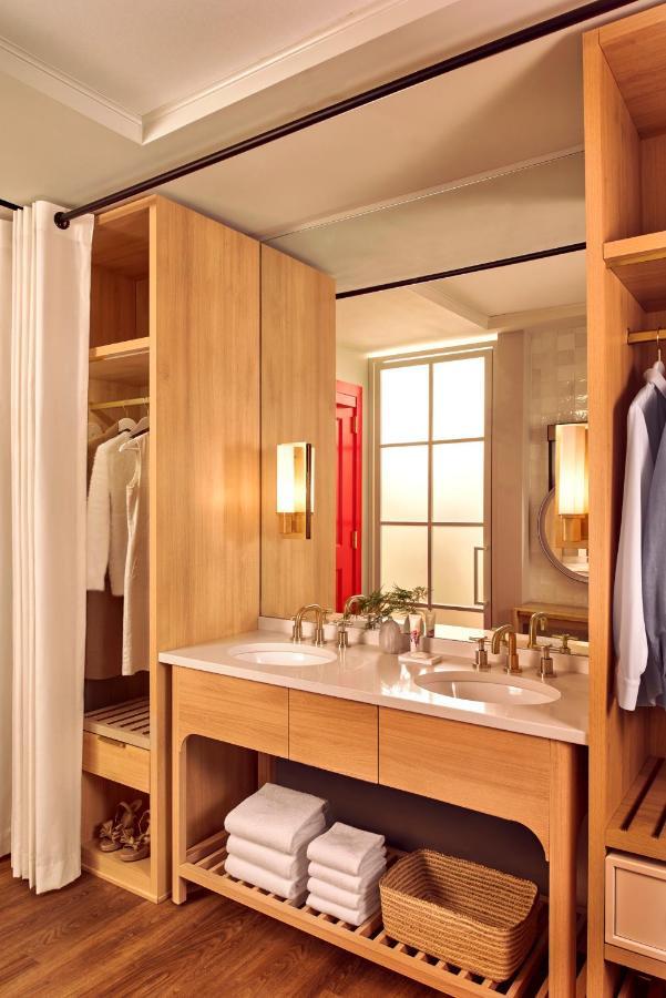 Virgin 4* Dallas