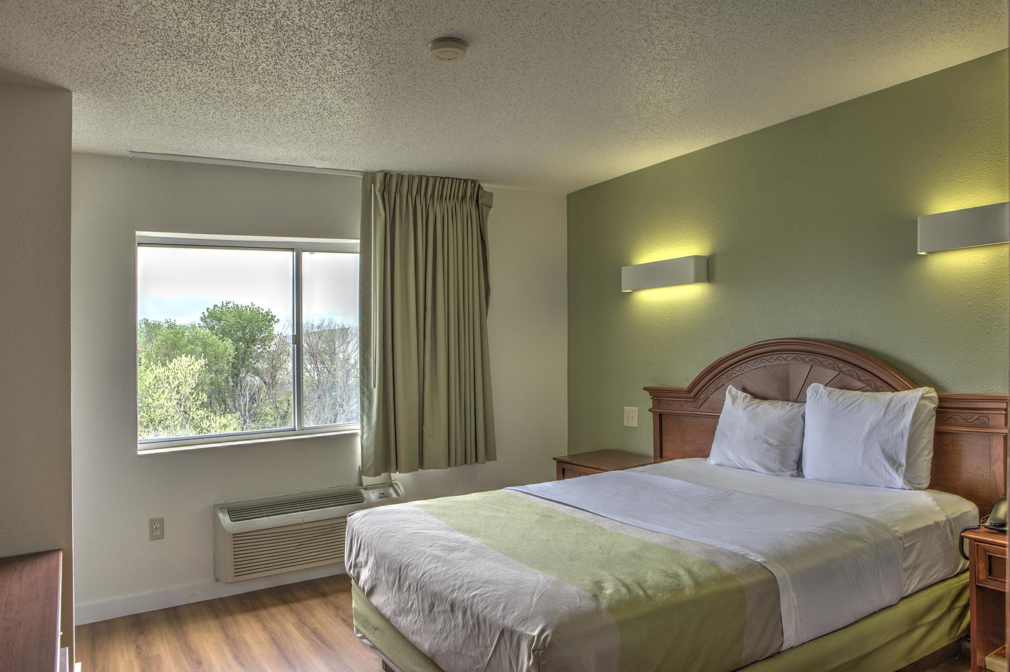 Hotel 6-dallas, Tx - Northwest Dallas