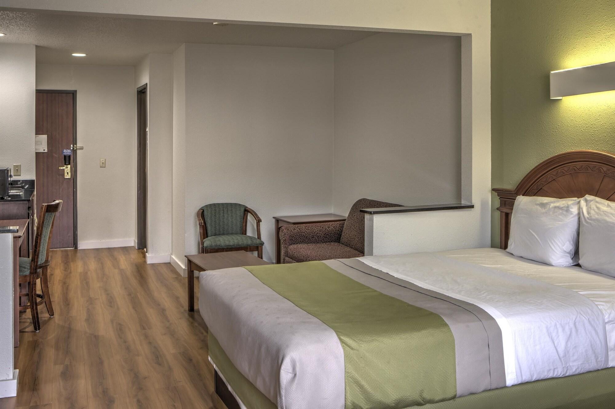Hotel 6-dallas, Tx - Northwest 2*