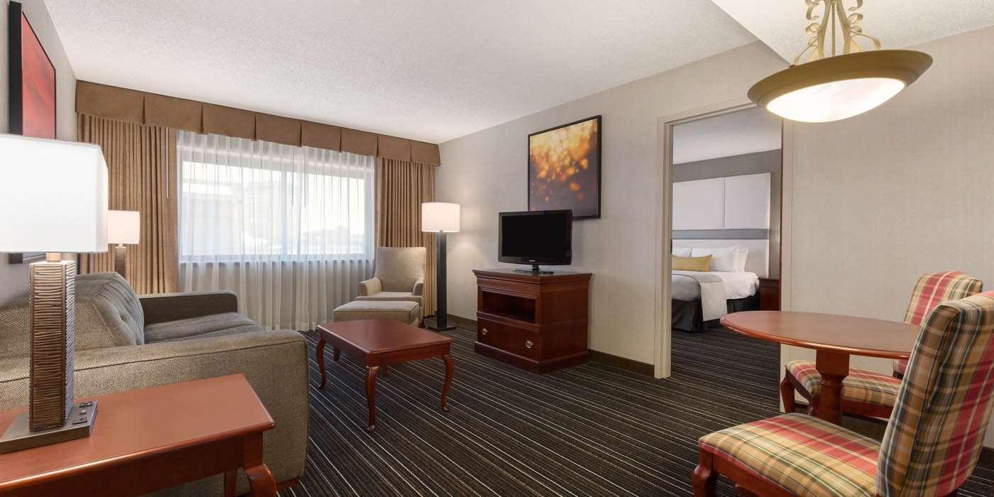 Sonesta Park Hotel Dallas