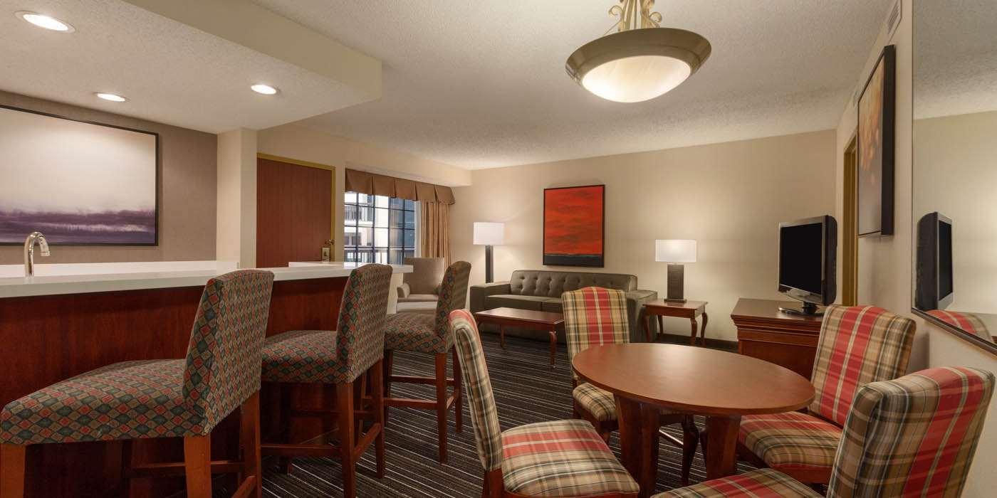 Sonesta Park Hotel 4*