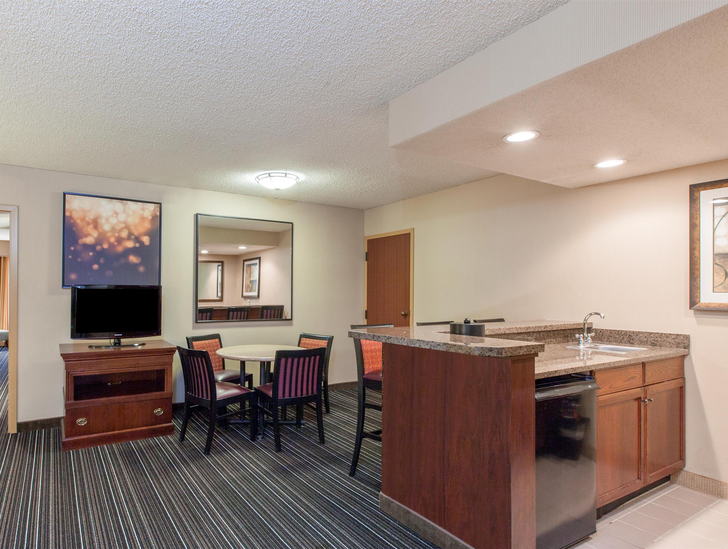 Sonesta Park Hotel Dallas