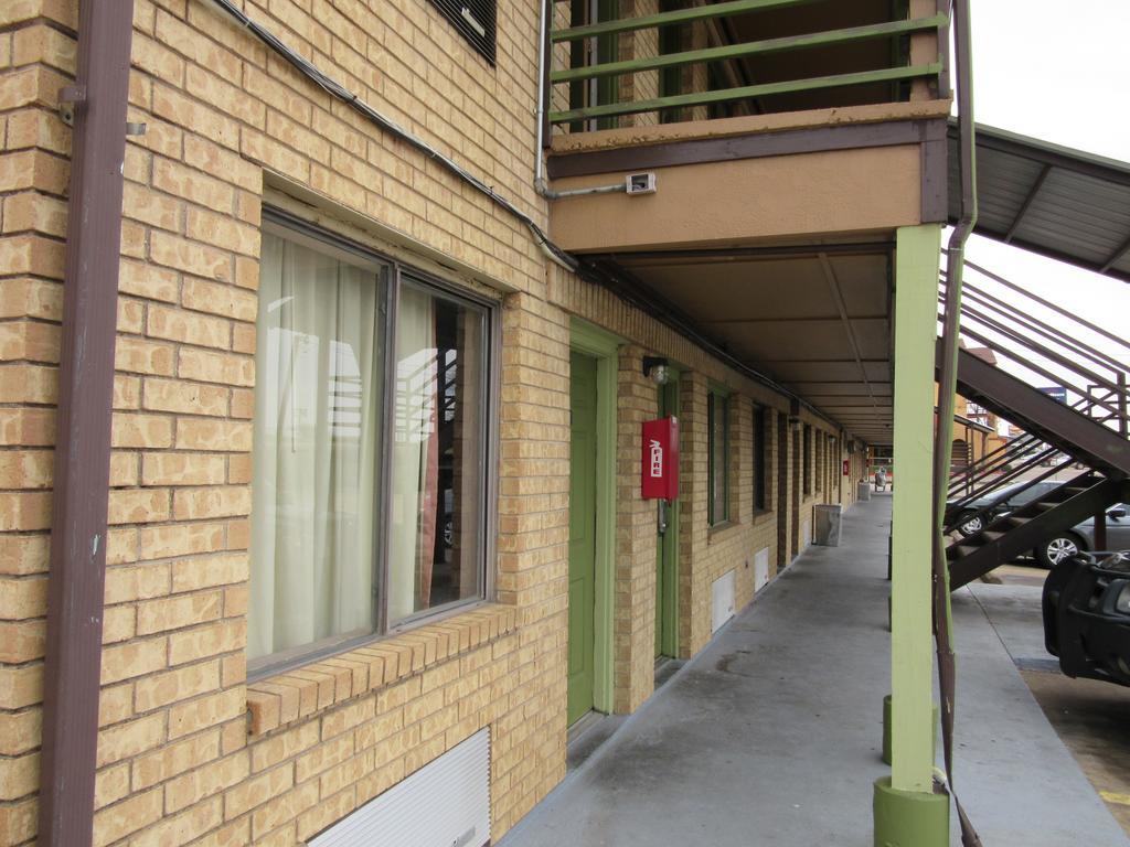 Royal - Motel