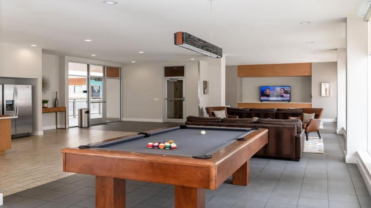 Apartment Bold Cozysuites With Gym, Roof #7 Dallas