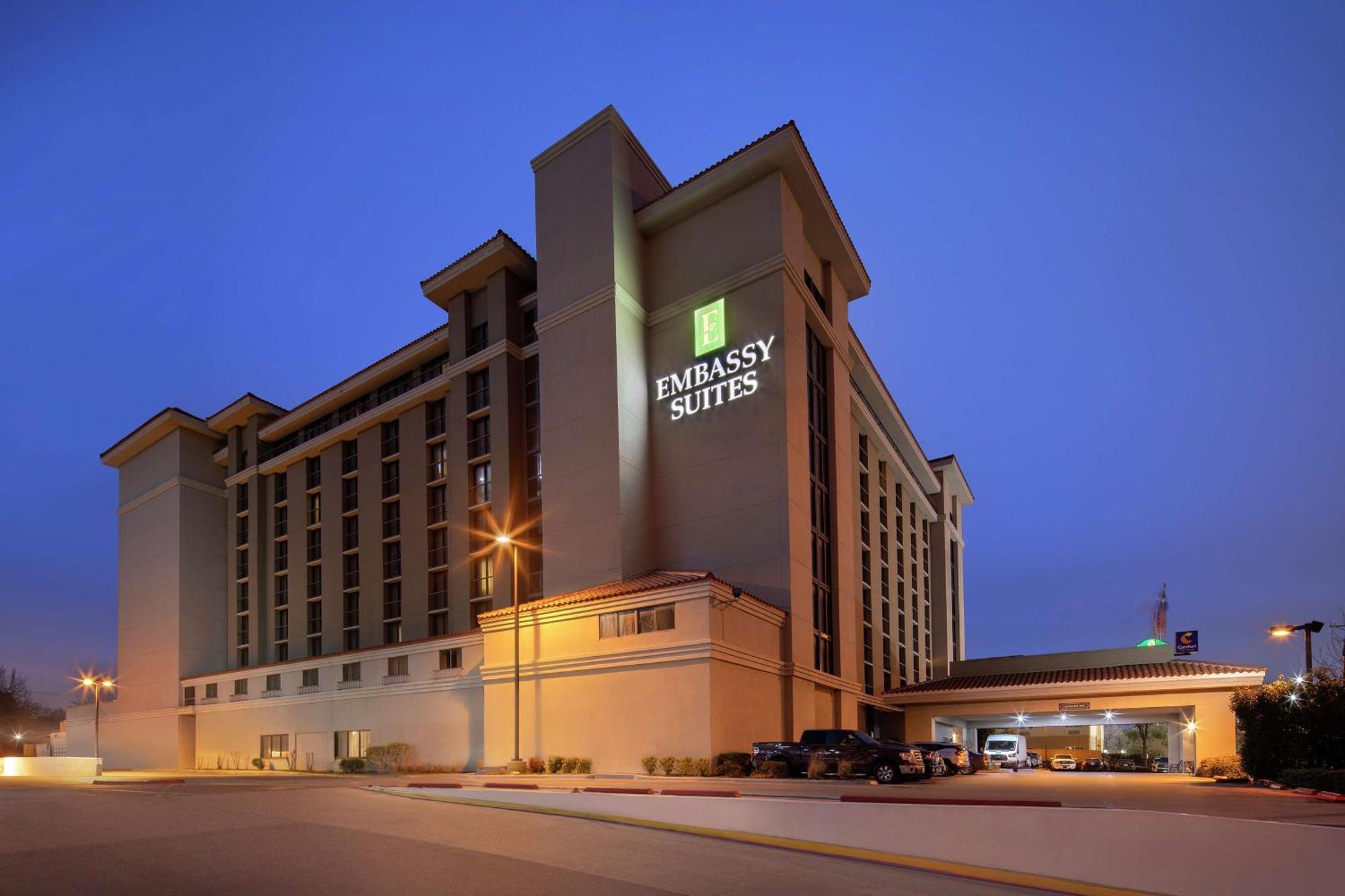 Embassy - Park Area Hotel Dallas