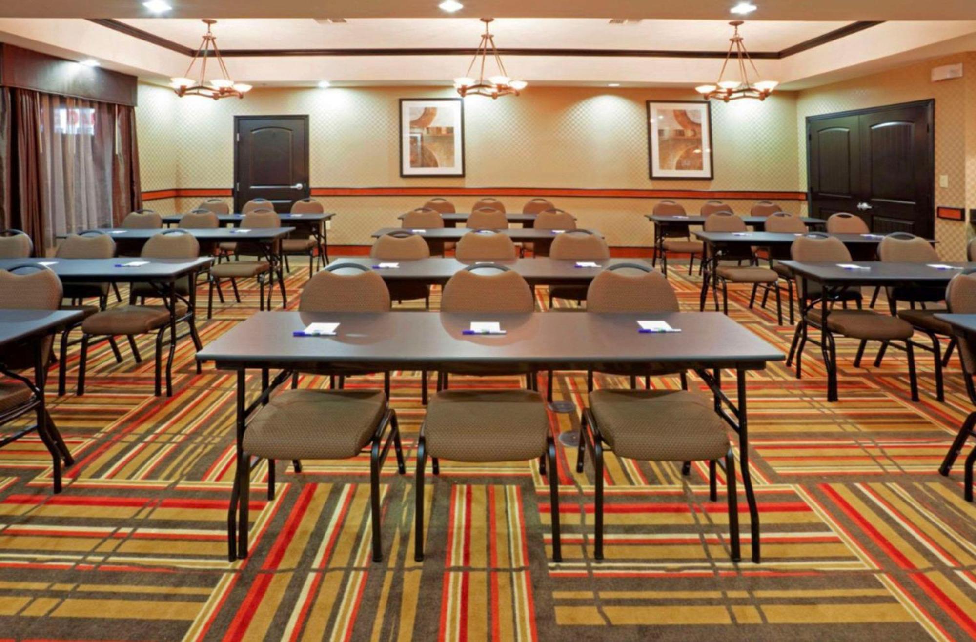 Comfort & Medical-market Center Dallas