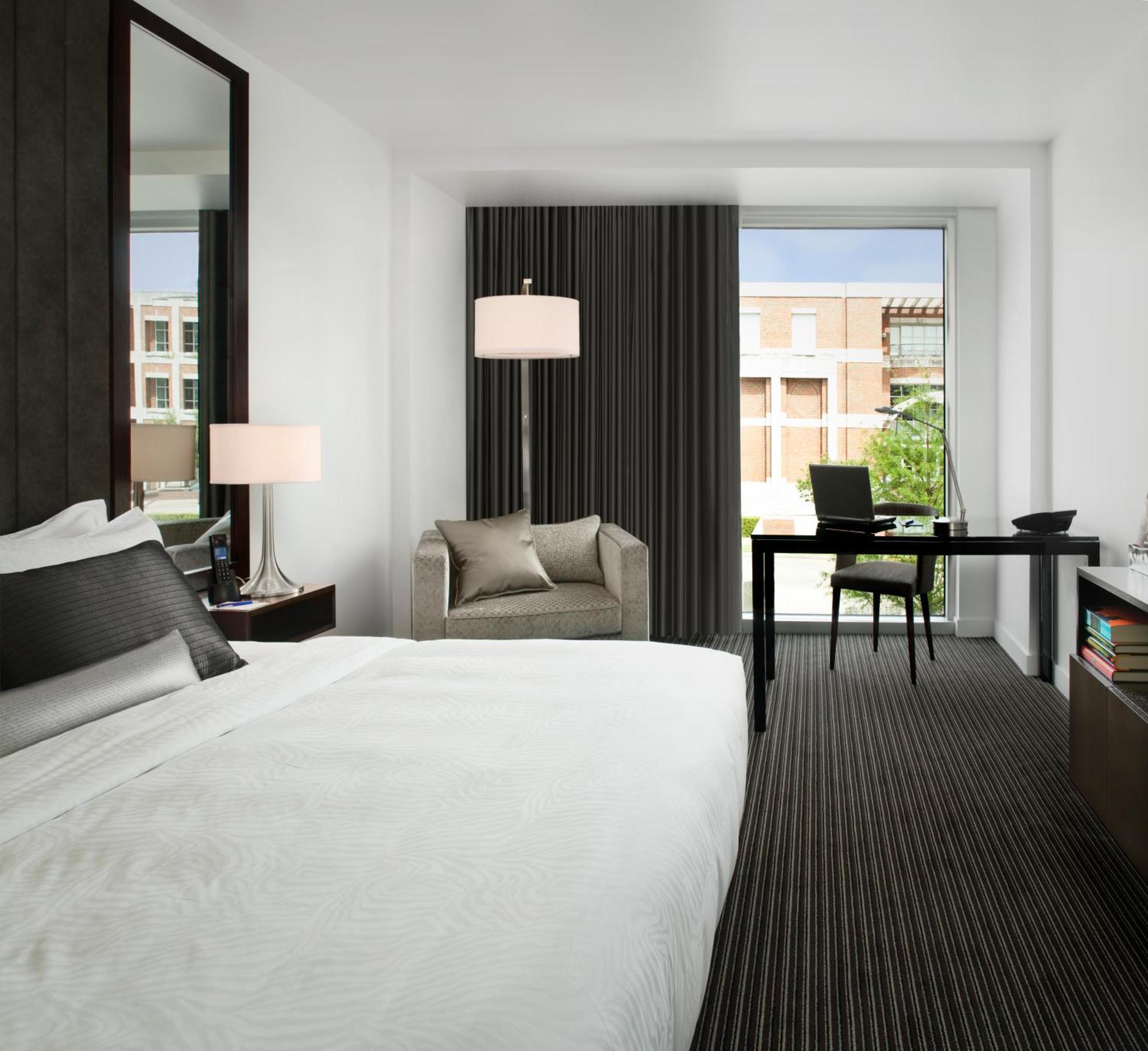 Hotel Graduate By Hilton Dallas