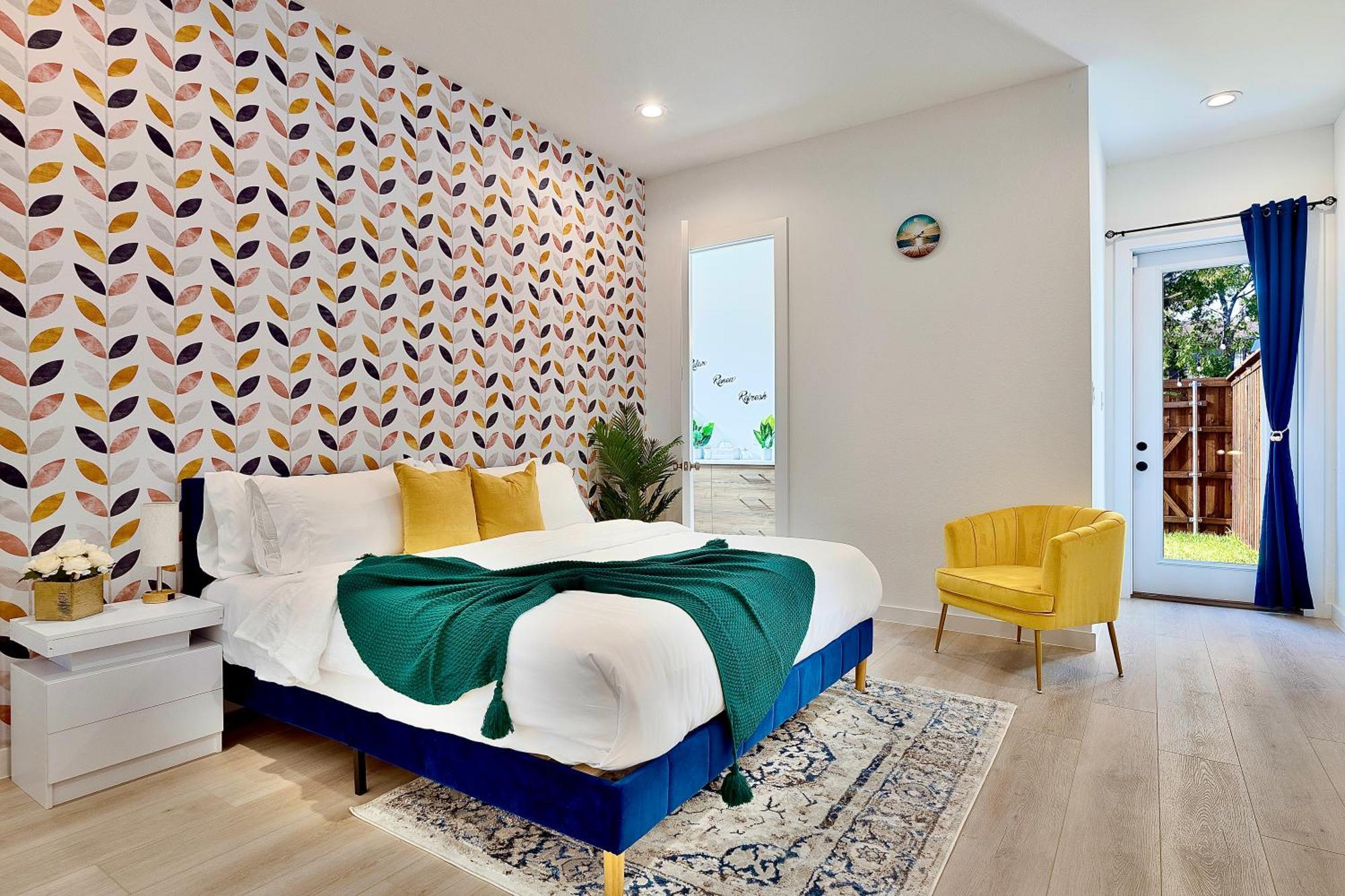 Modern Family Gem Pool Table, Arcade And Villa