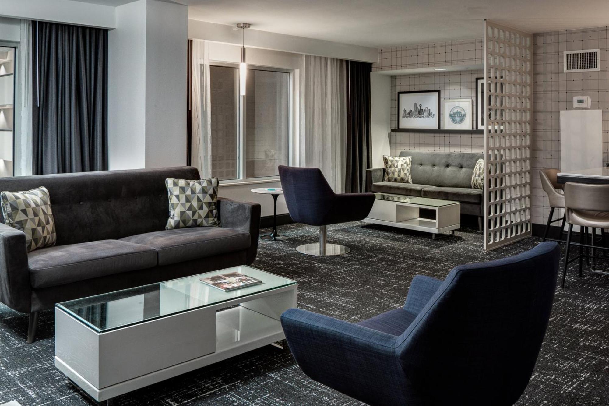 Hotel Le Meridien By The Galleria