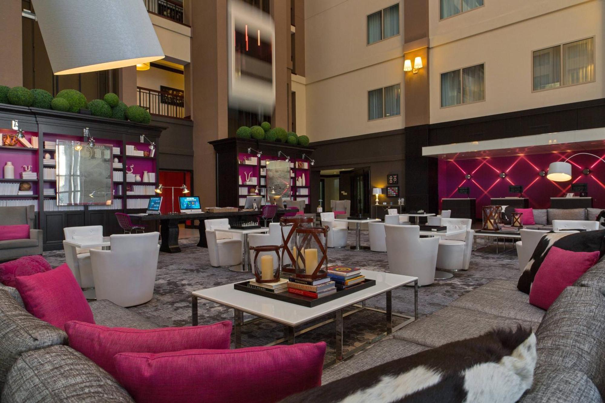 Hotel Le Meridien By The Galleria 4*