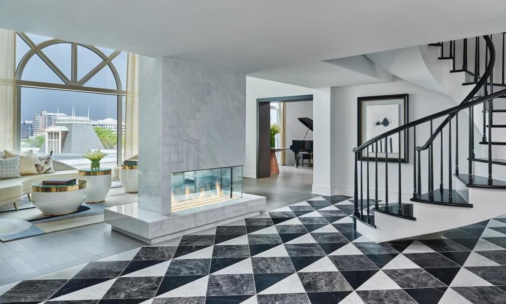 Hotel Crescent Court 5*