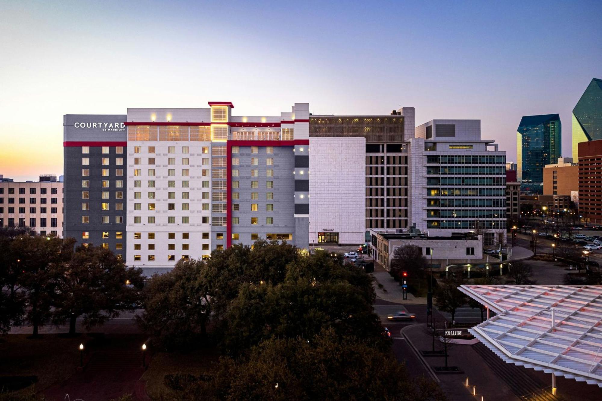 Courtyard By Marriott Downtown/reunion District