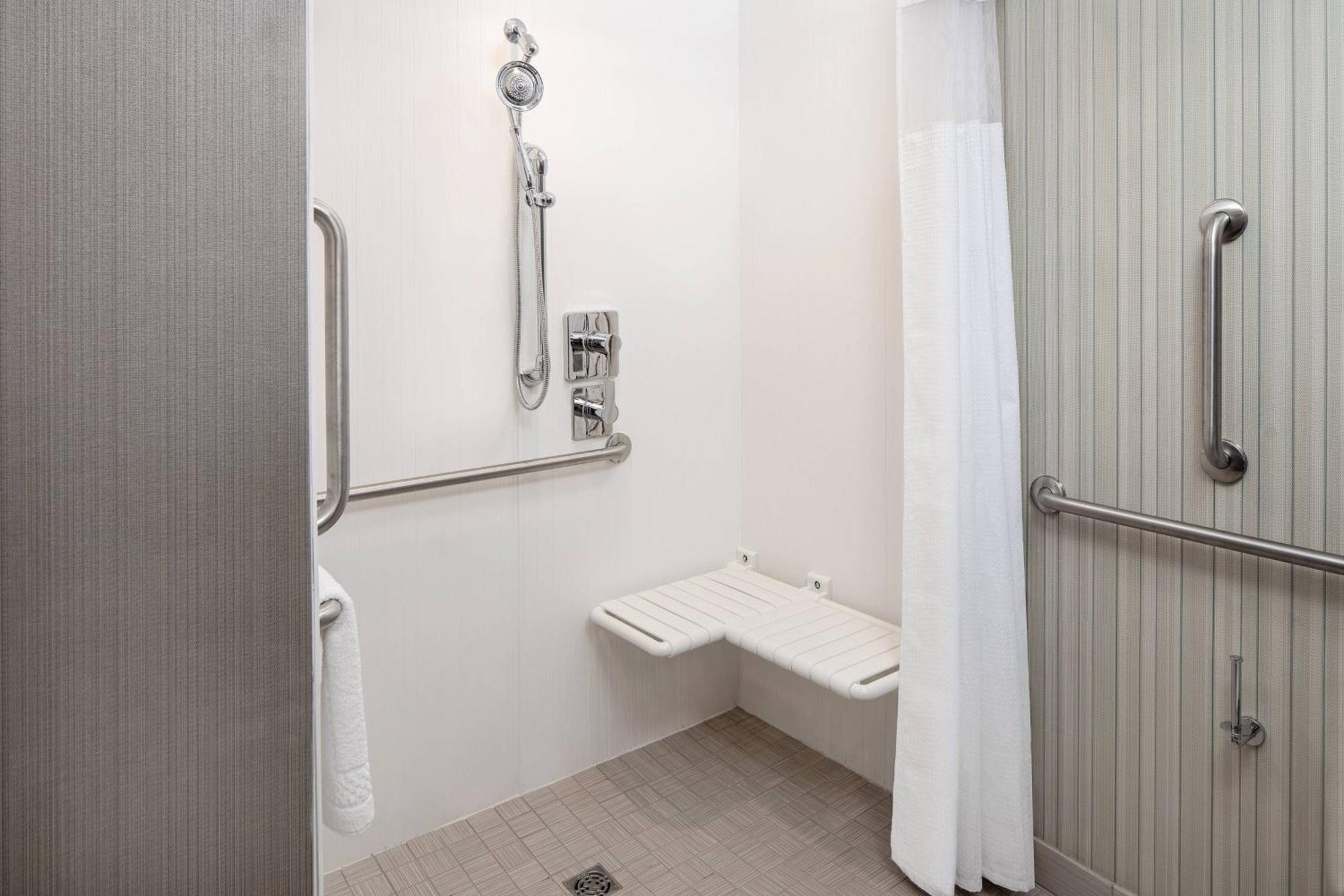 Hotel Courtyard By Marriott Downtown/reunion District