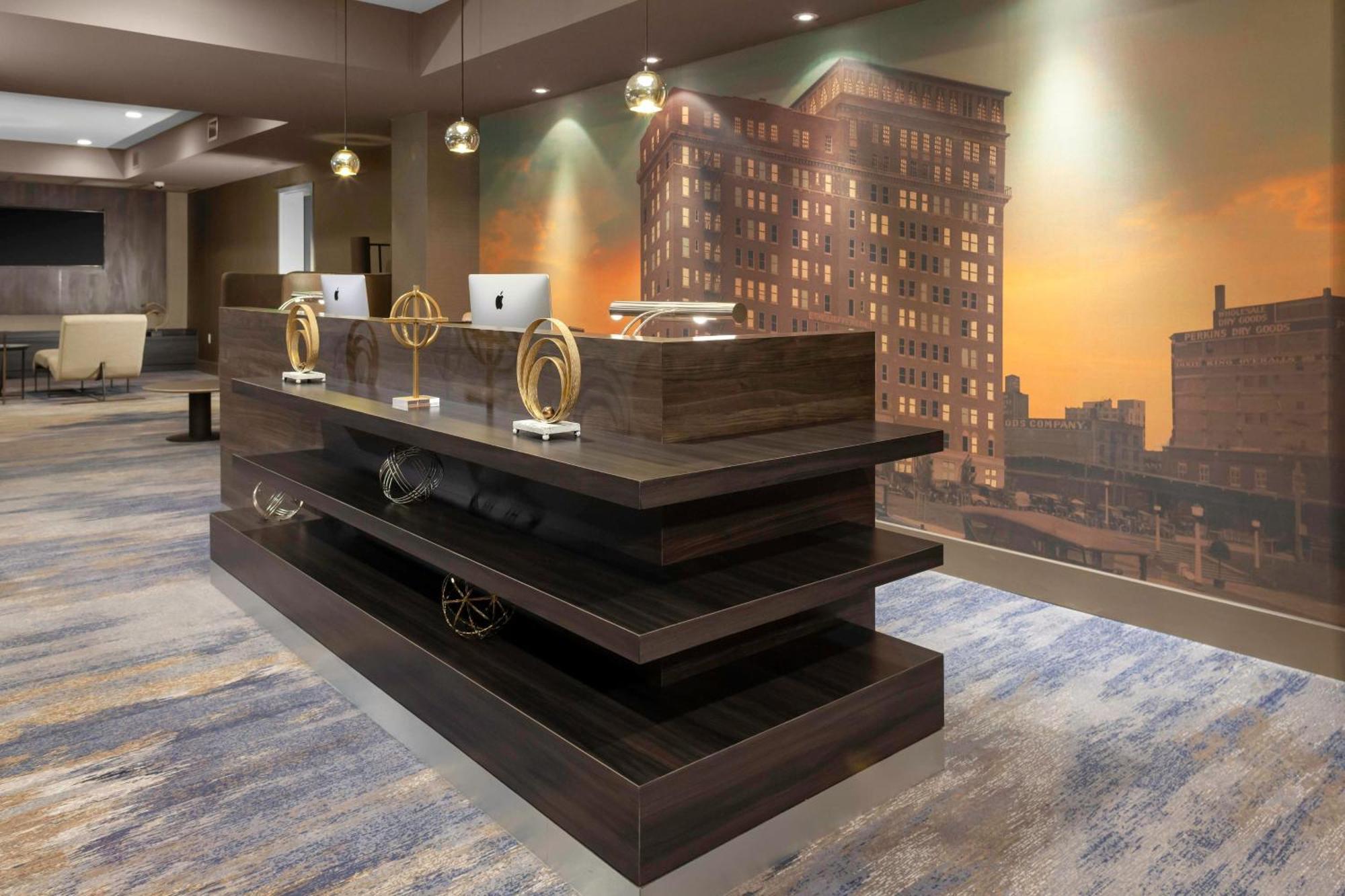 Courtyard By Marriott Downtown/reunion District