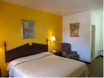 Royal - 2* Dallas
