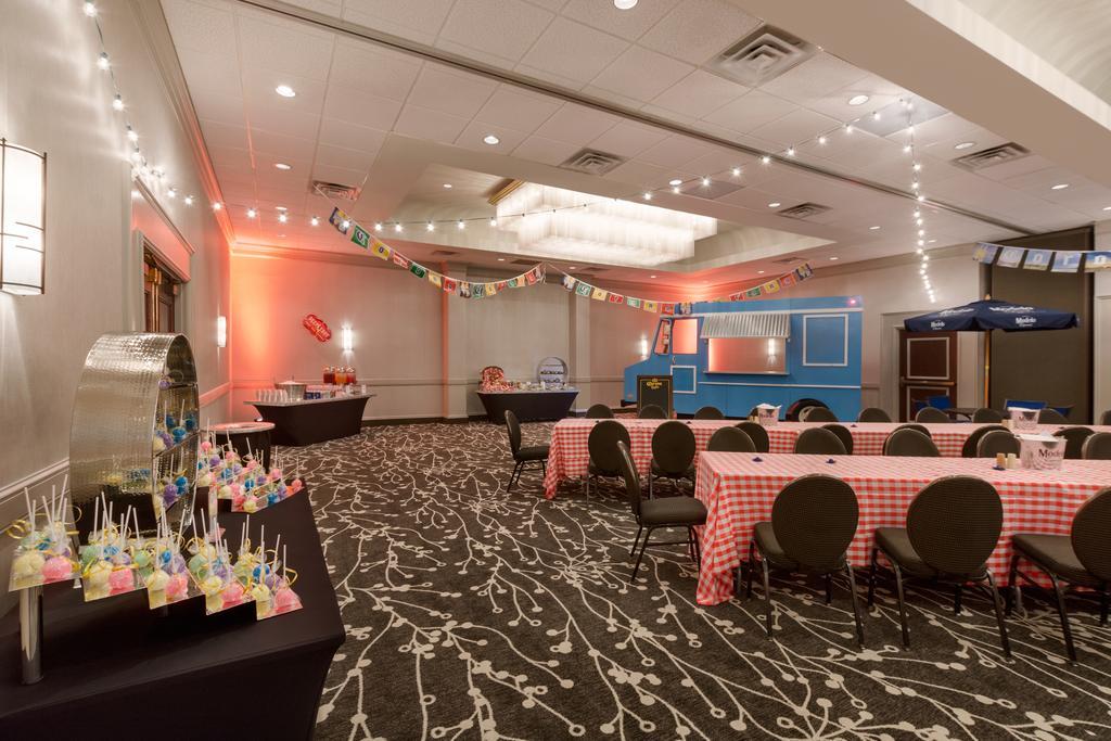 Sonesta Park Hotel