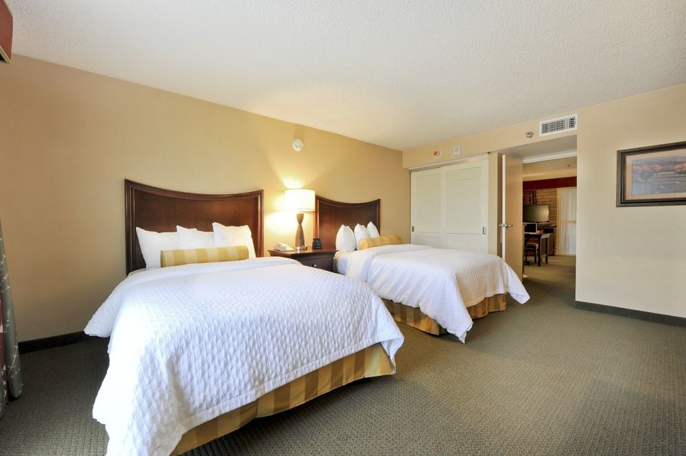 Embassy - Park Area Hotel 3*