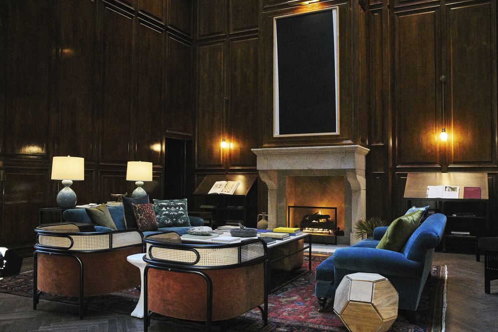 Hotel The Adolphus, Autograph Collection