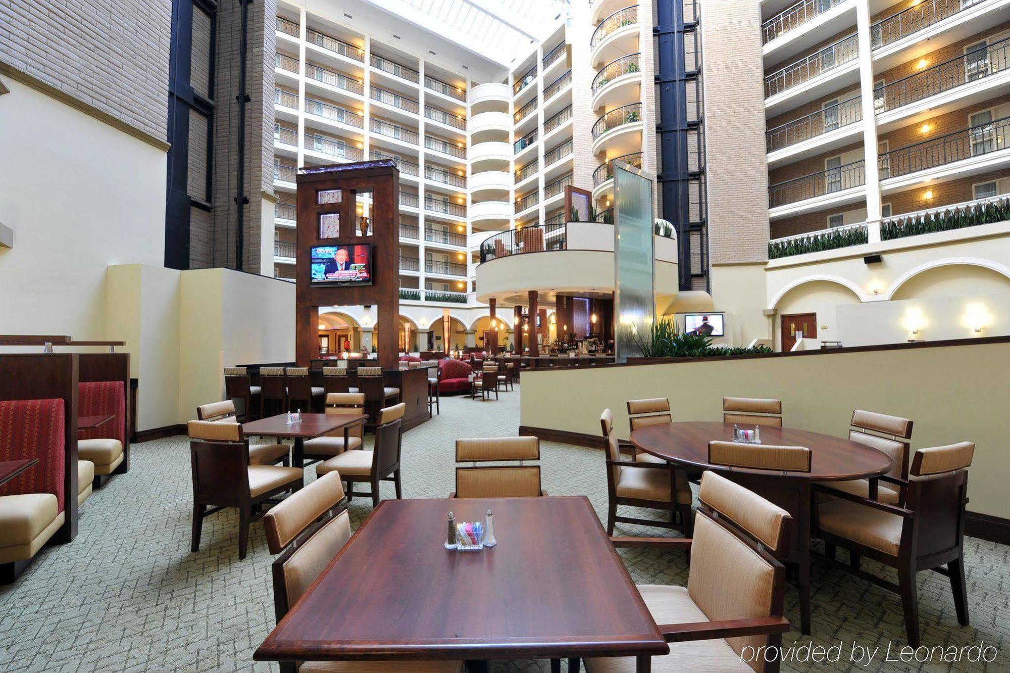 Hotel Embassy - Park Area