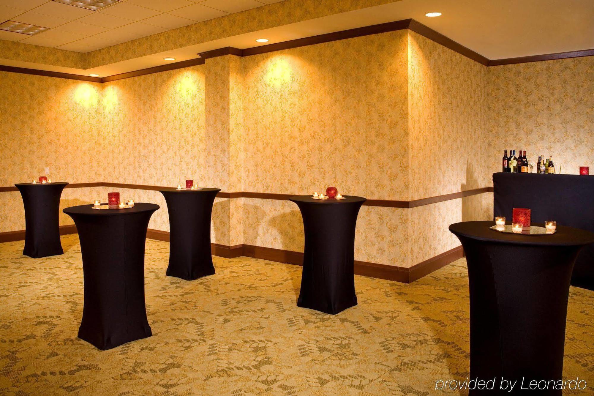Hotel Embassy - Park Area Dallas
