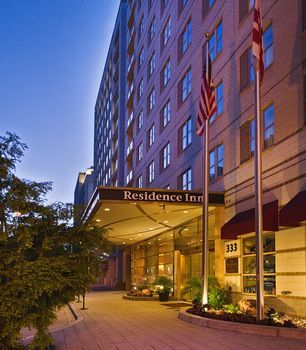 By Marriott Downtown Hotel Dallas