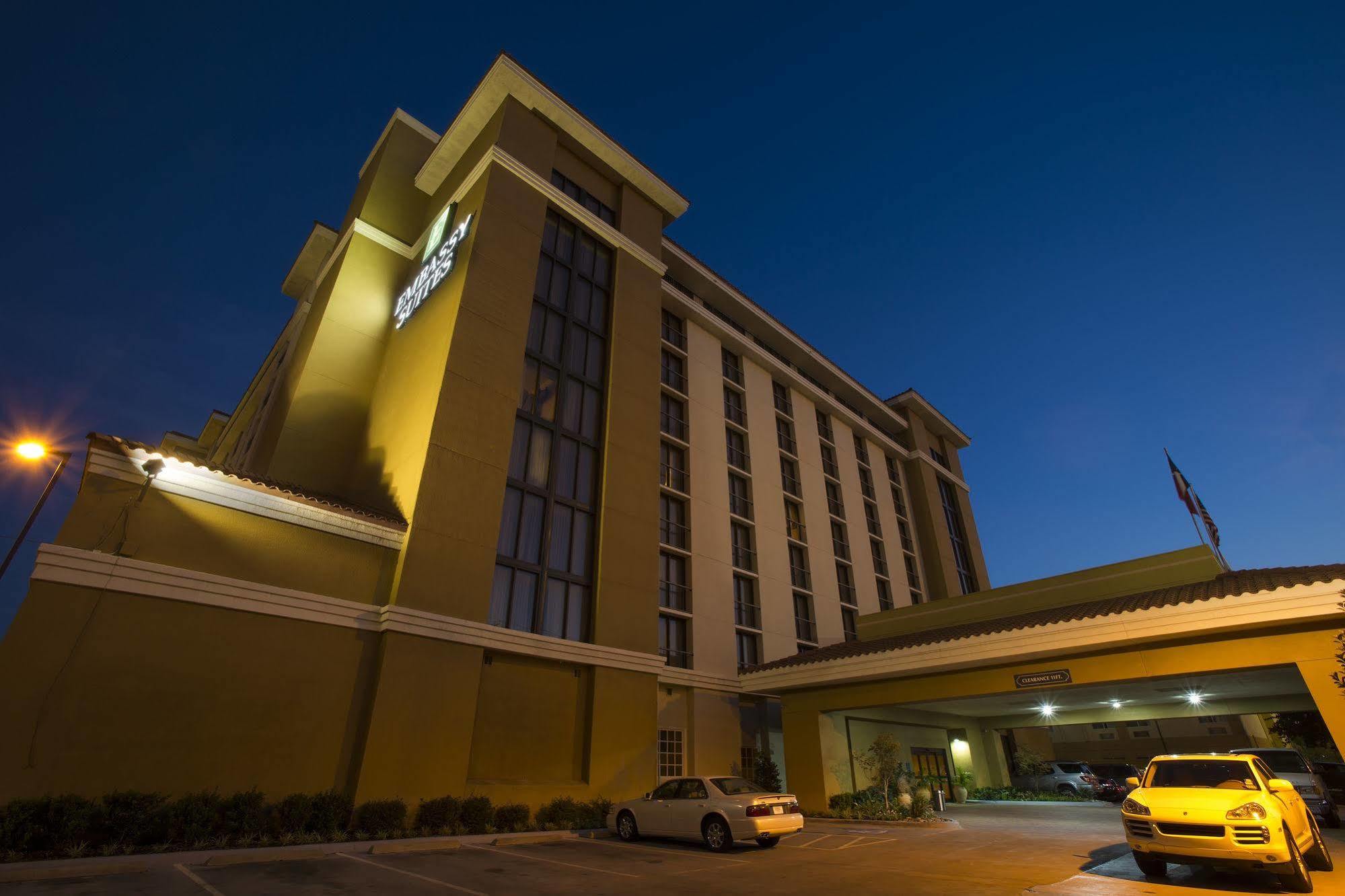 Embassy - Park Area Hotel Dallas