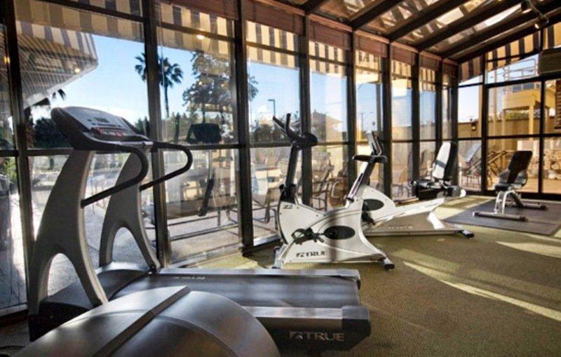 Sonesta Park Hotel 4*