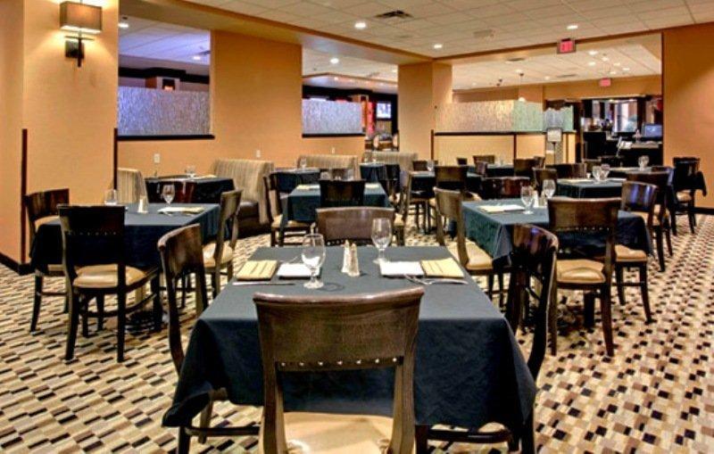 Sonesta Park Hotel