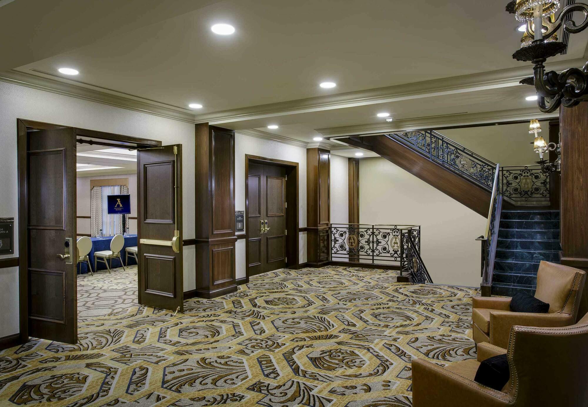 Hotel The Adolphus, Autograph Collection