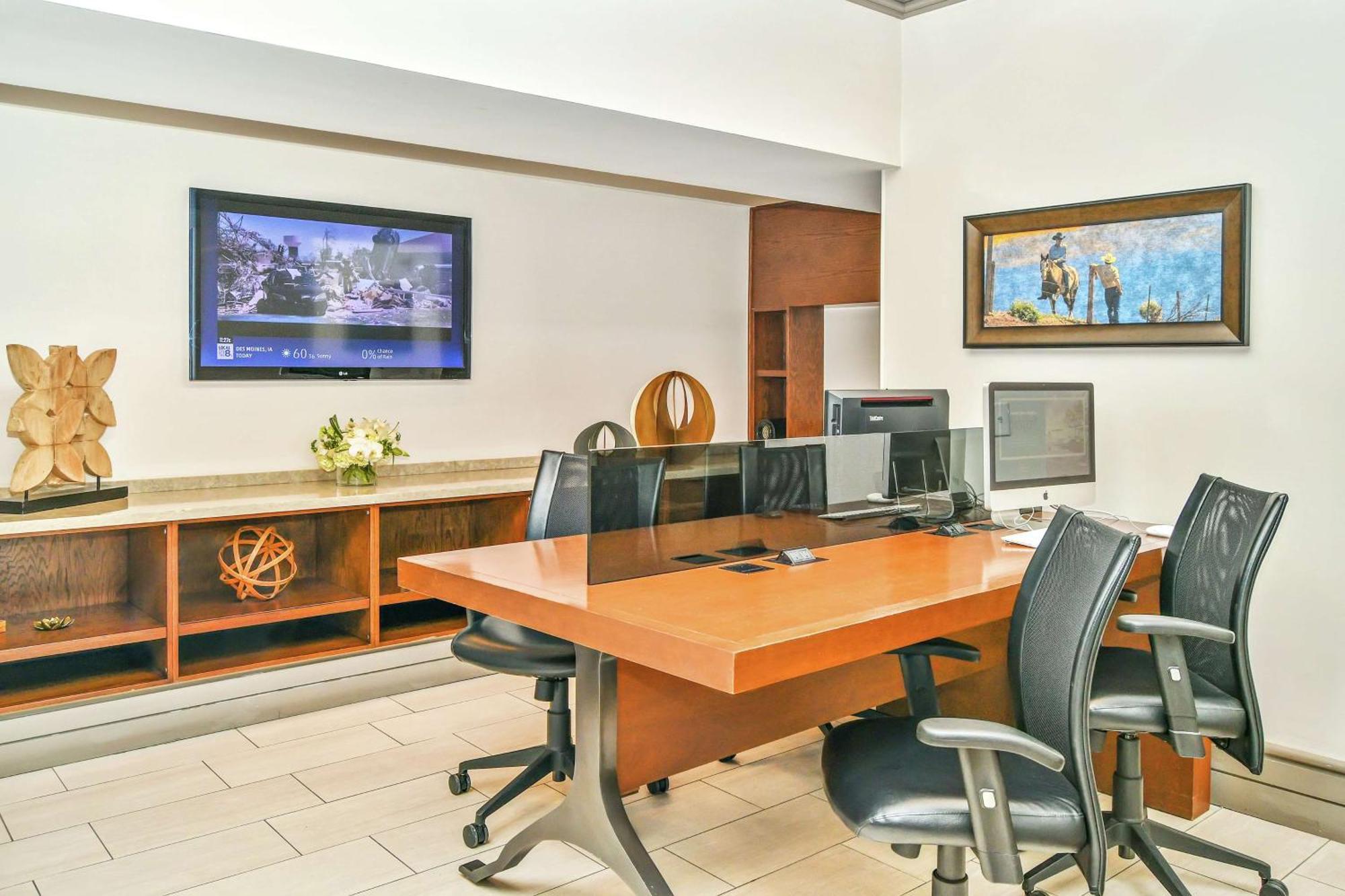 Hilton Dallas-park Cities Hotel 3*