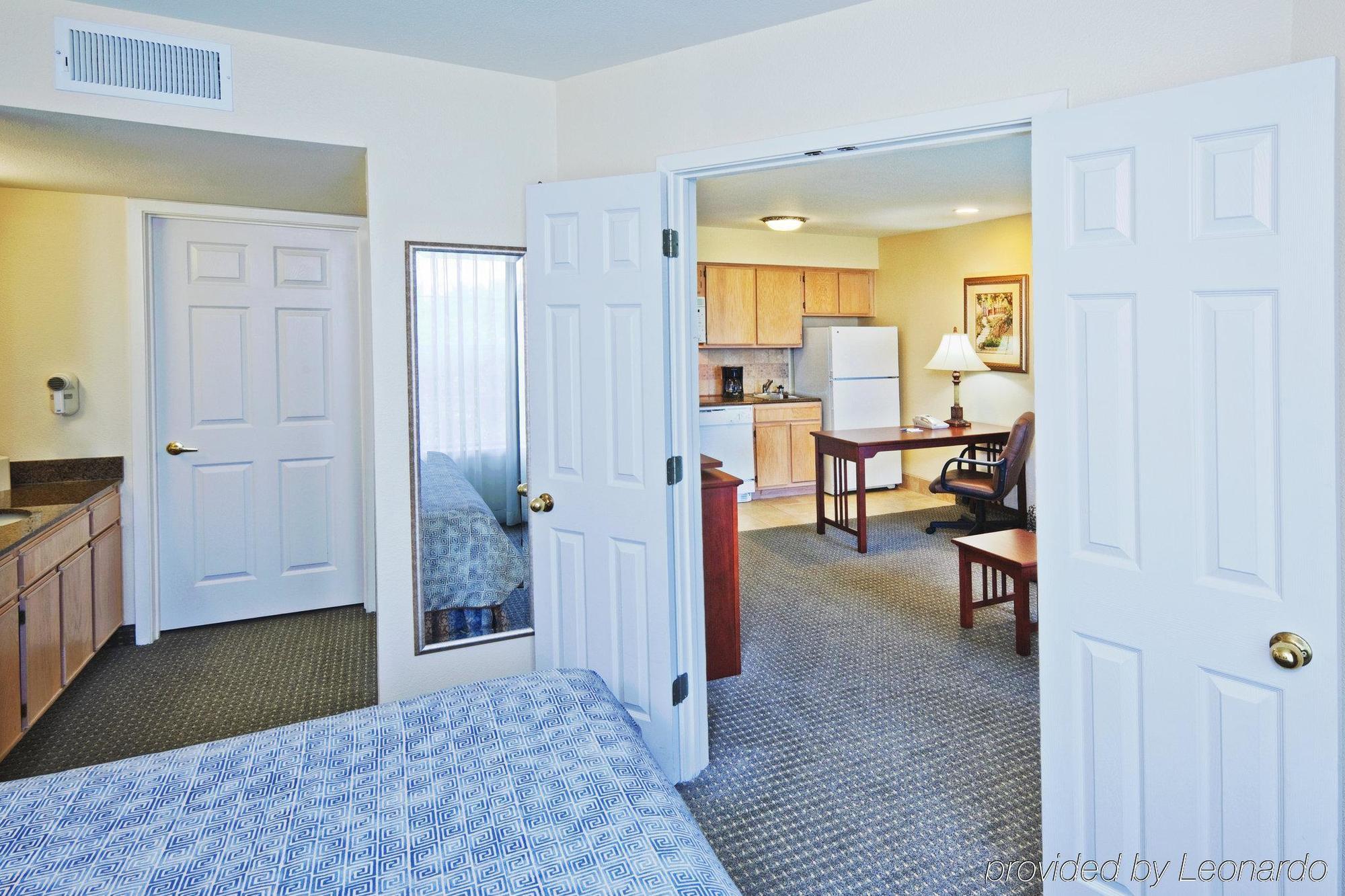 Staybridge Dallas/addison, An Ihg 3* Dallas