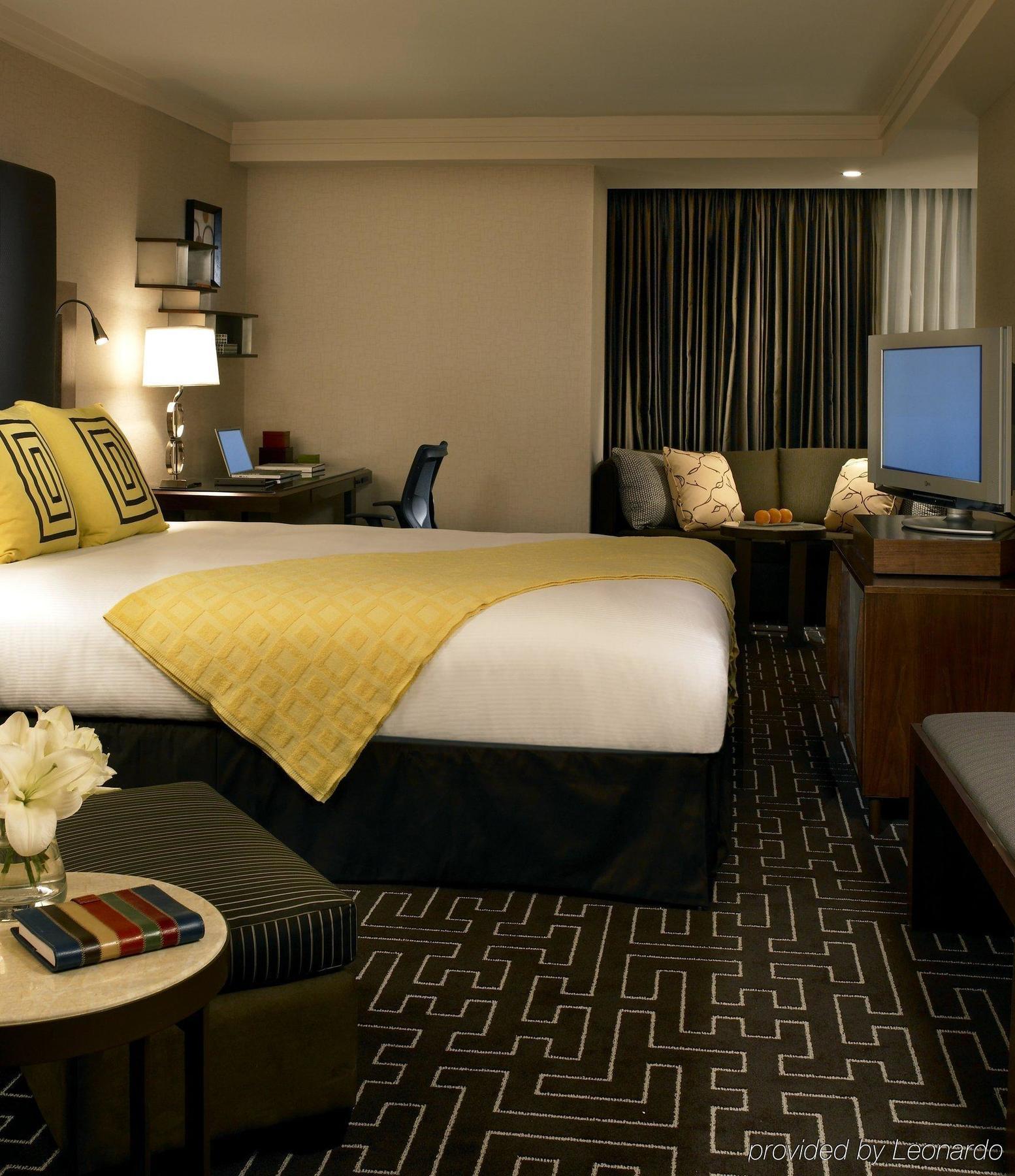 The Highland Dallas, Curio Collection By Hilton Hotel