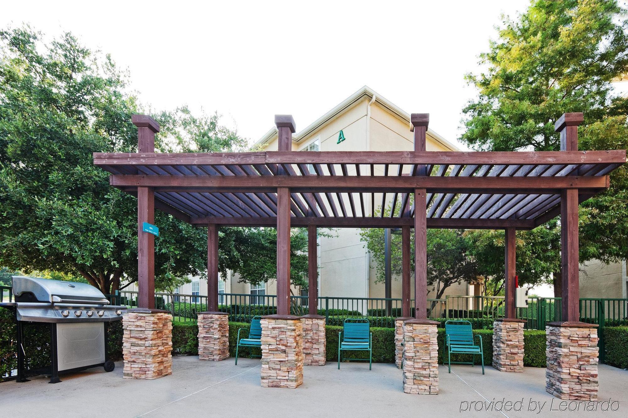 Staybridge Dallas/addison, An Ihg 3*