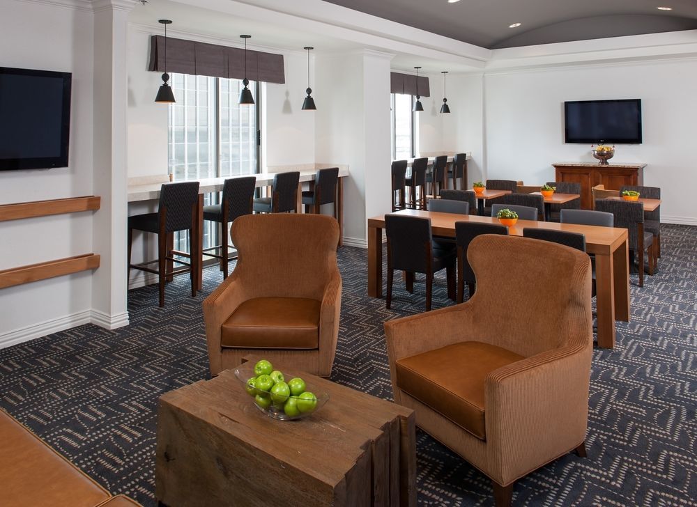 Hilton Dallas-park Cities 3*