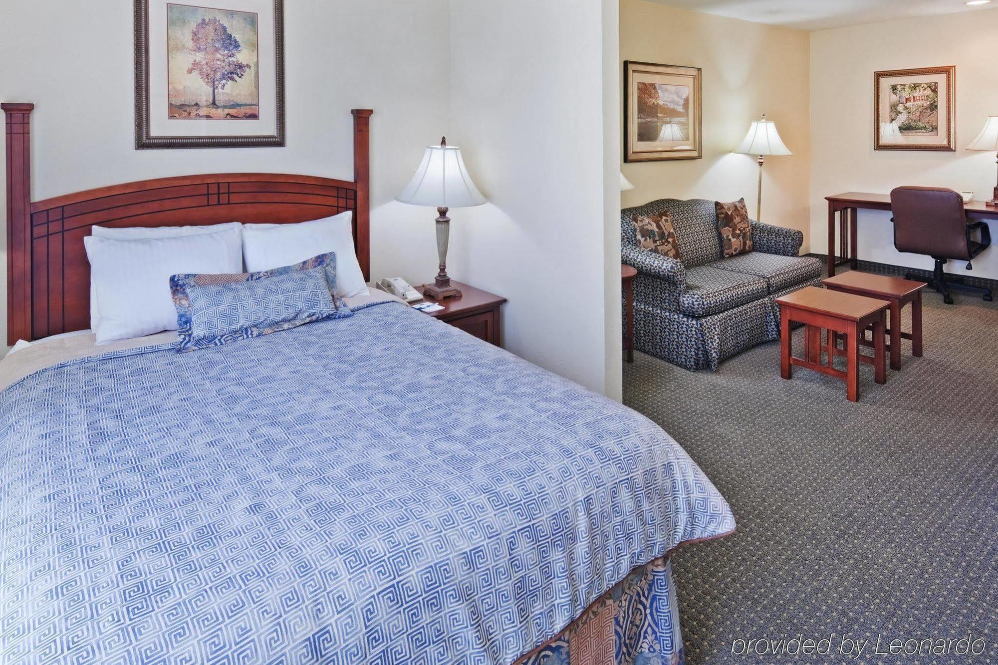 Staybridge Dallas/addison, An Ihg