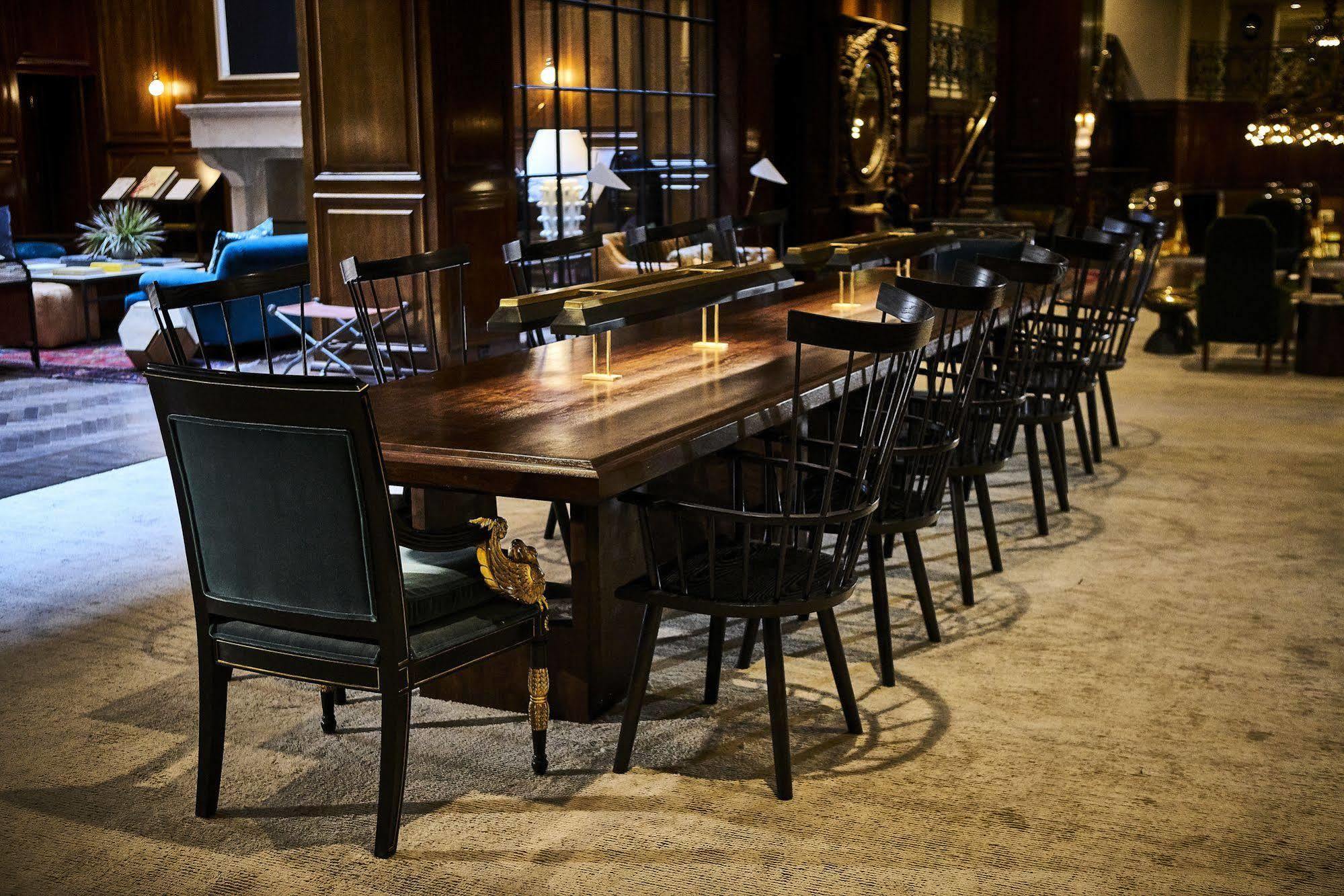 Hotel The Adolphus, Autograph Collection