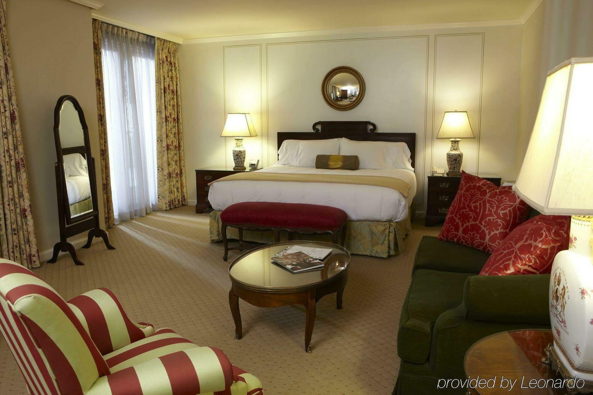 Hotel The Adolphus, Autograph Collection 5*