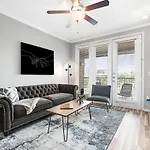 Uptown Dallas Apartments