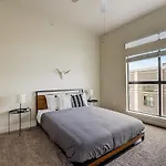 Frontdesk I 4123 Cedar Springs Dallas