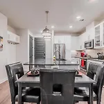 Corporate Suites At Deep Ellum Dallas Near Baylor University Medical Center