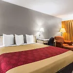Econo Lodge Airport I-35 North
