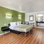 Motel 6-Dallas, Tx - Forest Lane