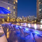 Downtown Dallas Apt With View Walking Distance To Aac With Free Parking Pool Wifi