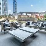 Downtown Dallas Apt With View Walking Distance To Aac With Free Parking Pool Wifi