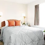 Intown Suites Extended Stay Dallas Tx - Park Central