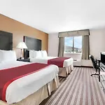 Days Inn & Suites By Wyndham Dallas