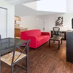 Hawthorn Suites Dallas Love Field