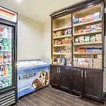 Comfort Inn & Suites Love Field Dallas Market Center