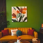 Cozi Uptown Bohemian Oasis W/ King Bed And Hammock
